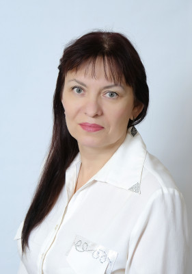 Воспитатель Медведева Елена Брониславовна